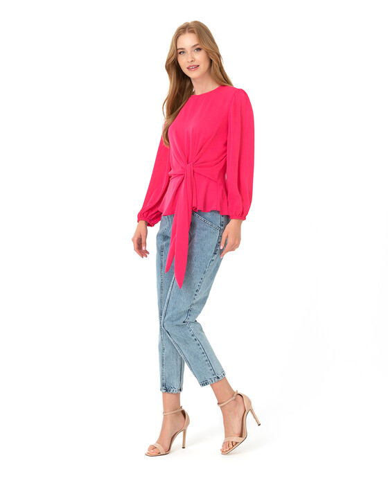 BLOUSE WITH TIE FRONT