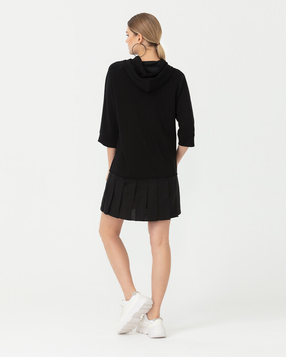 Kapüşonlu Spor Elbise