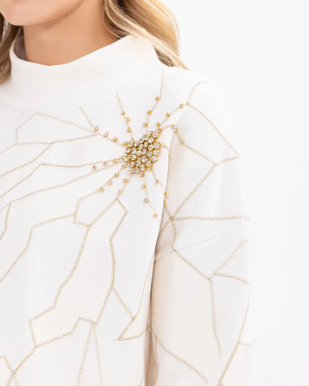 Embroidered Detail Hooded Relaxed Sweatshirt