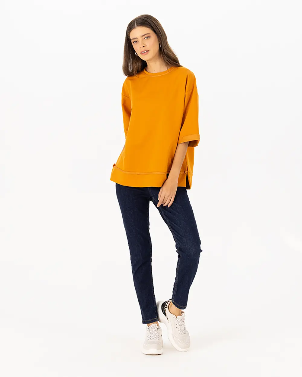 Knitted Fabric Round Neck Sweatshirt