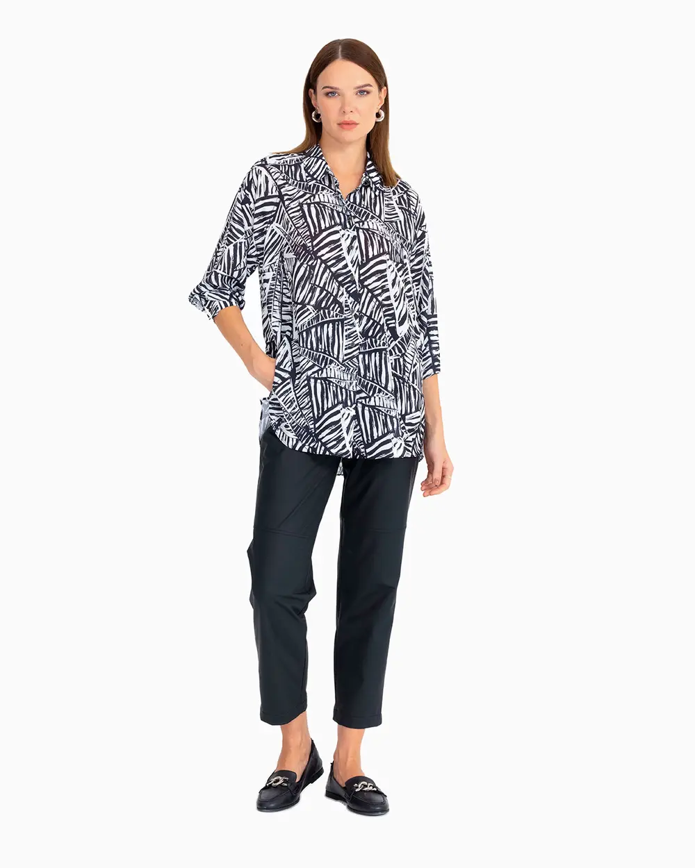 Desenli Rahat Kesim Gömlek