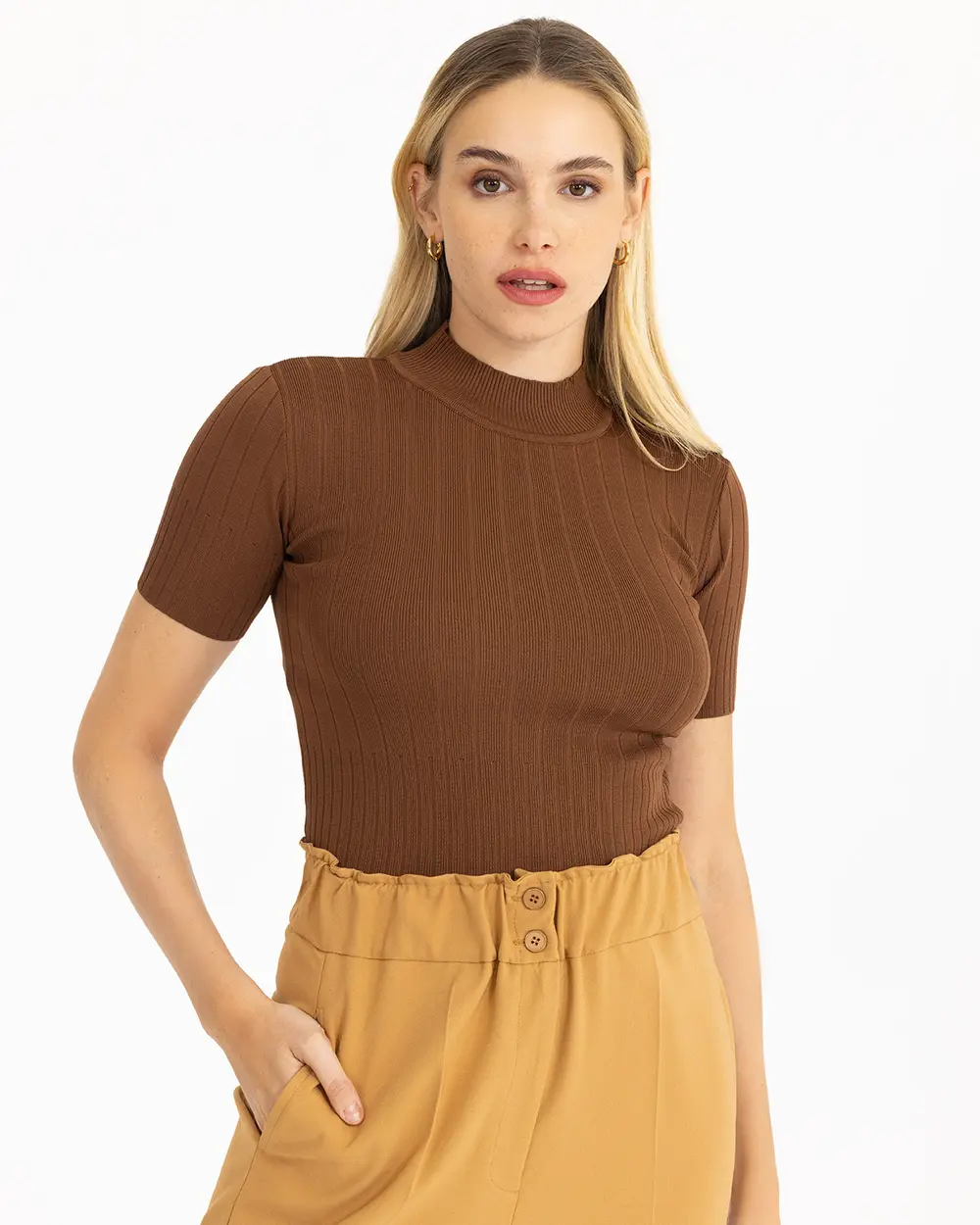  Fit Cut Short Sleeve Knitwear