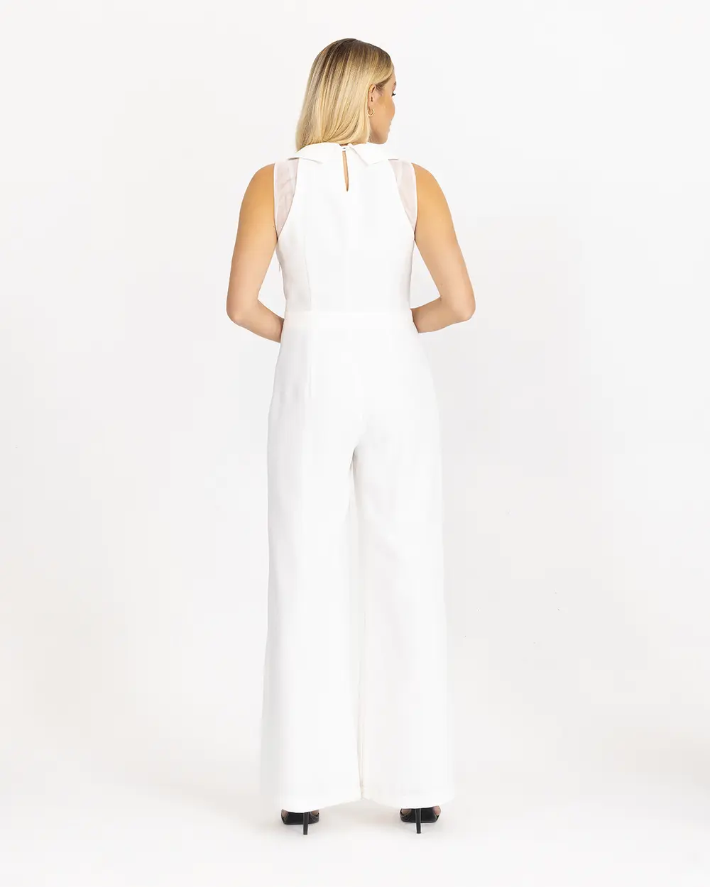 Kruvaze Yakalı Kolsuz Tulum