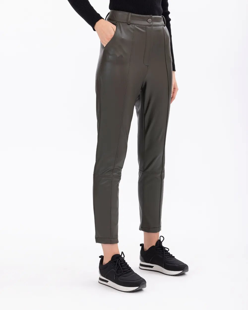 Suni Deri Bilek Boy Pantolon 