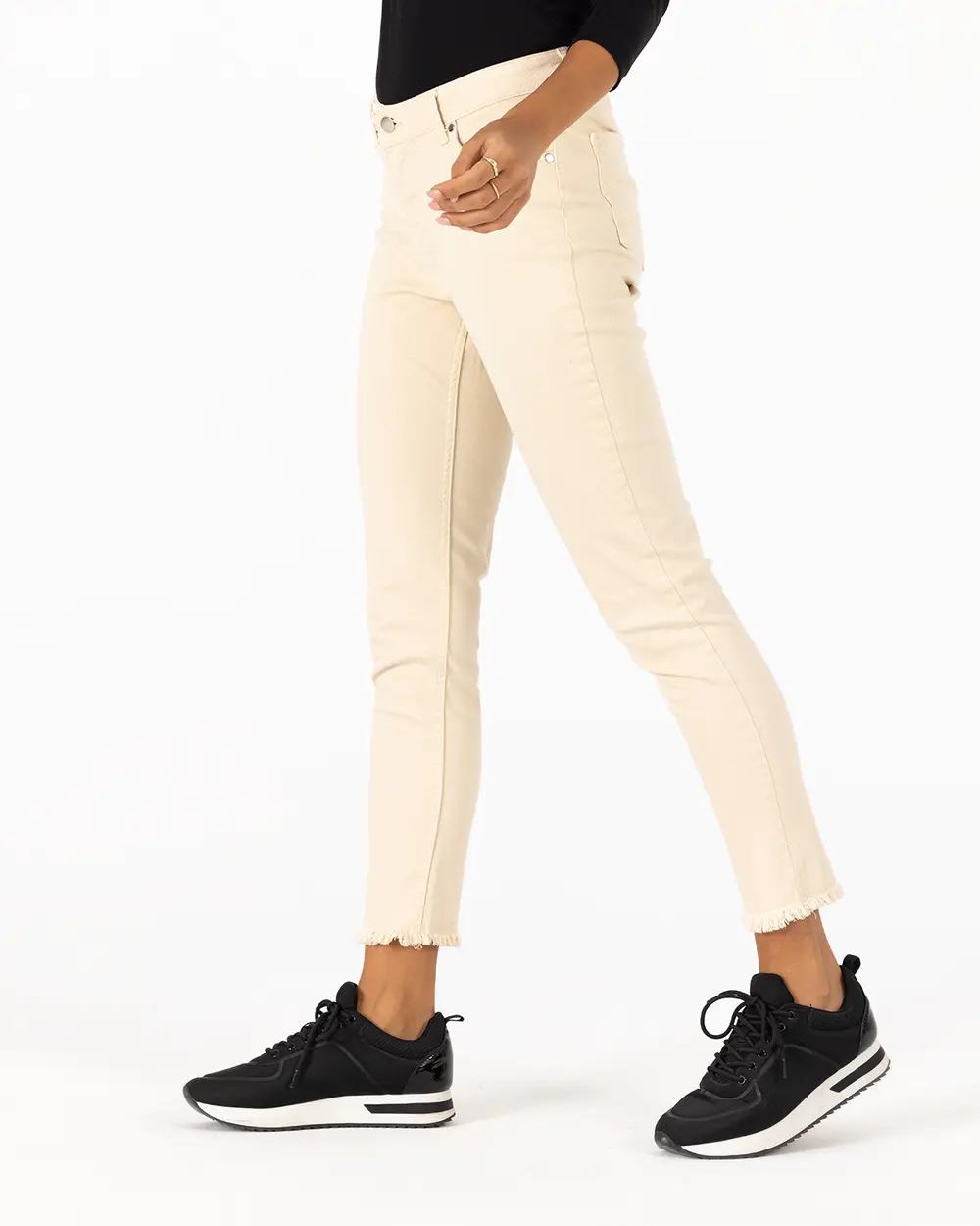 Paçası Yırtık Kanvas Pantolon