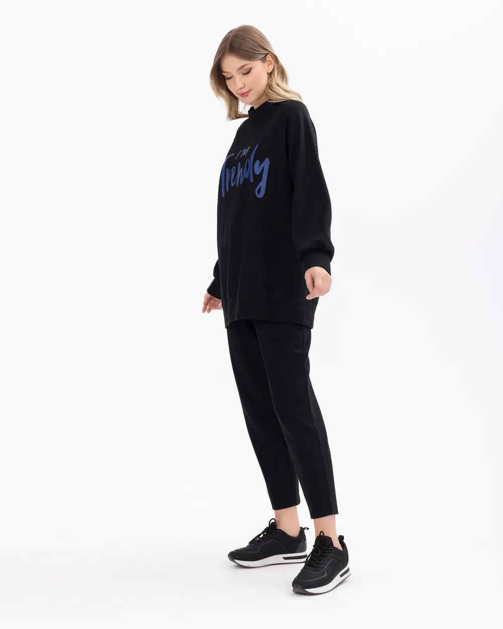 Stone Embroidered Letter Pattern Sweatshirt