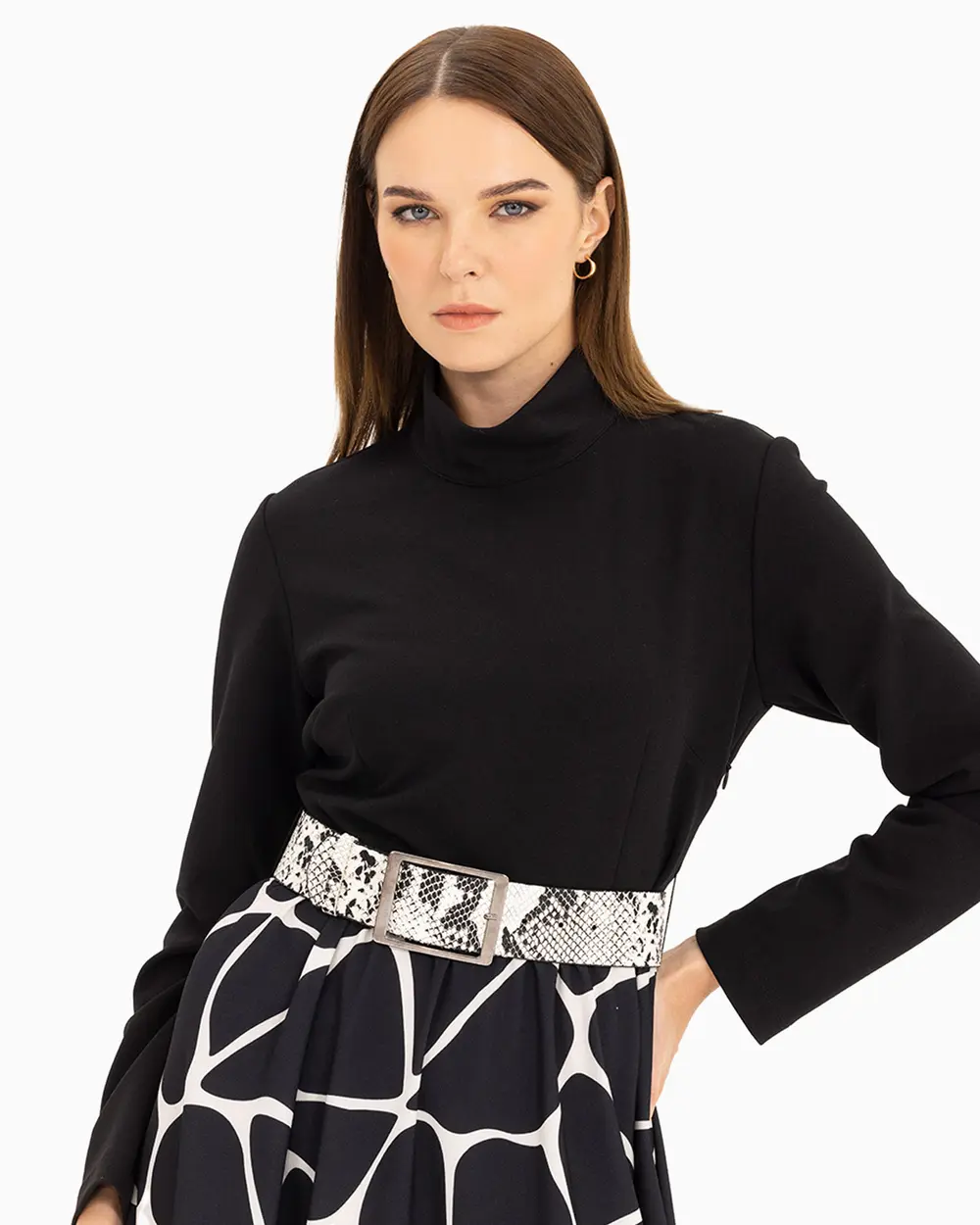 İki Kumaşlı Beli Kemerli Elbise