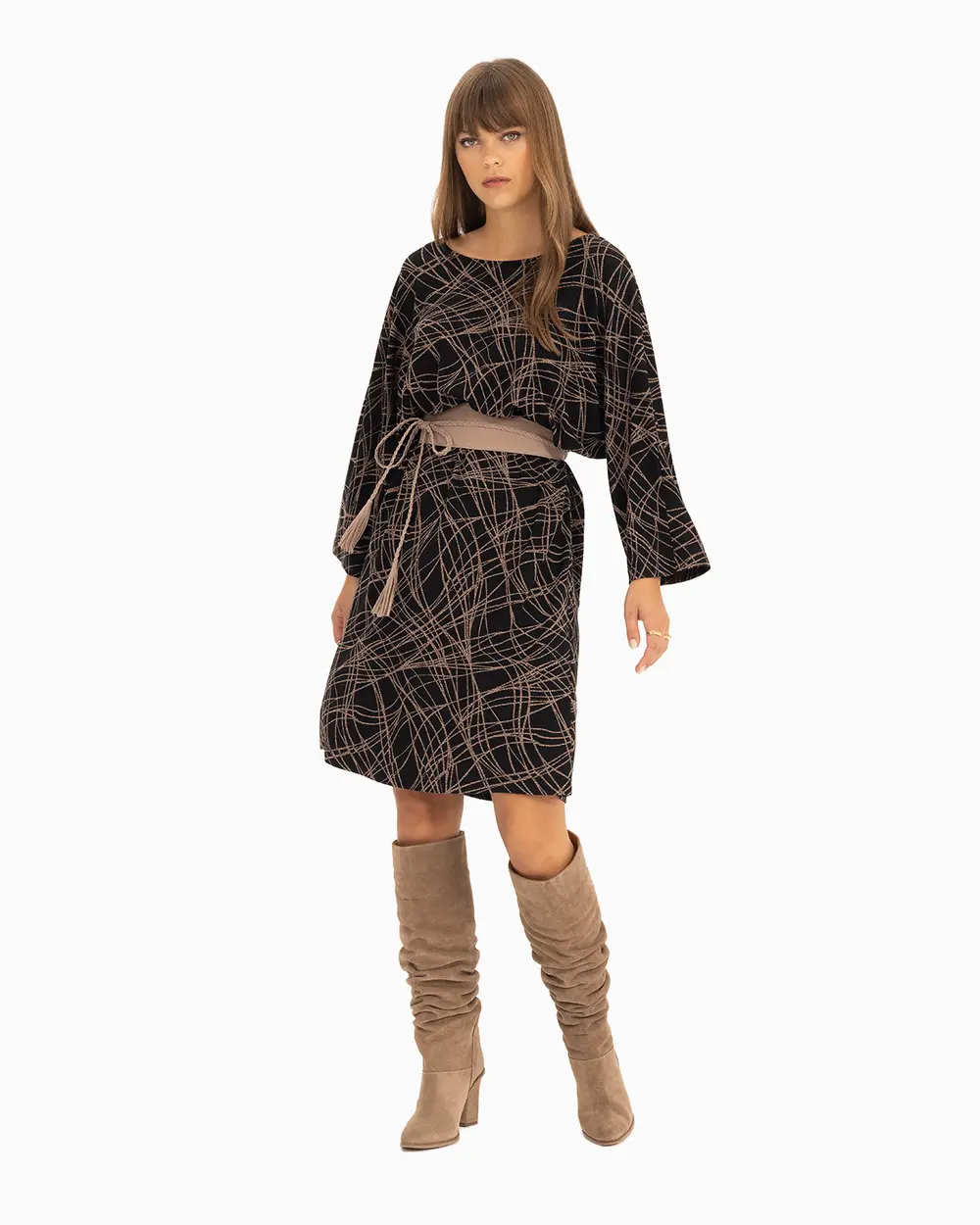 Kemerli Yuvarlak Yaka Elbise