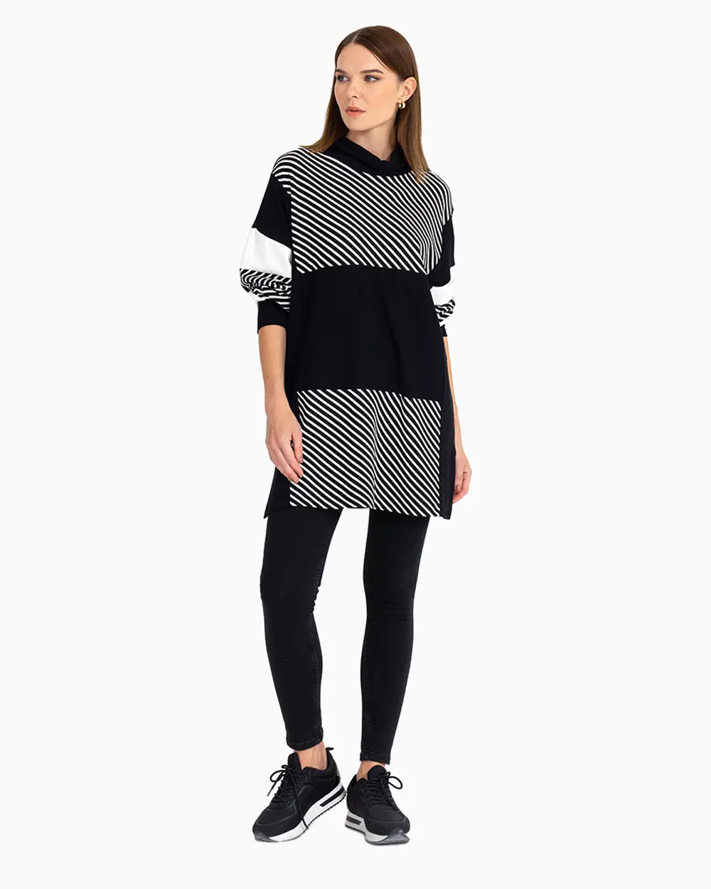Vertical Neck Line Patterned Tunic