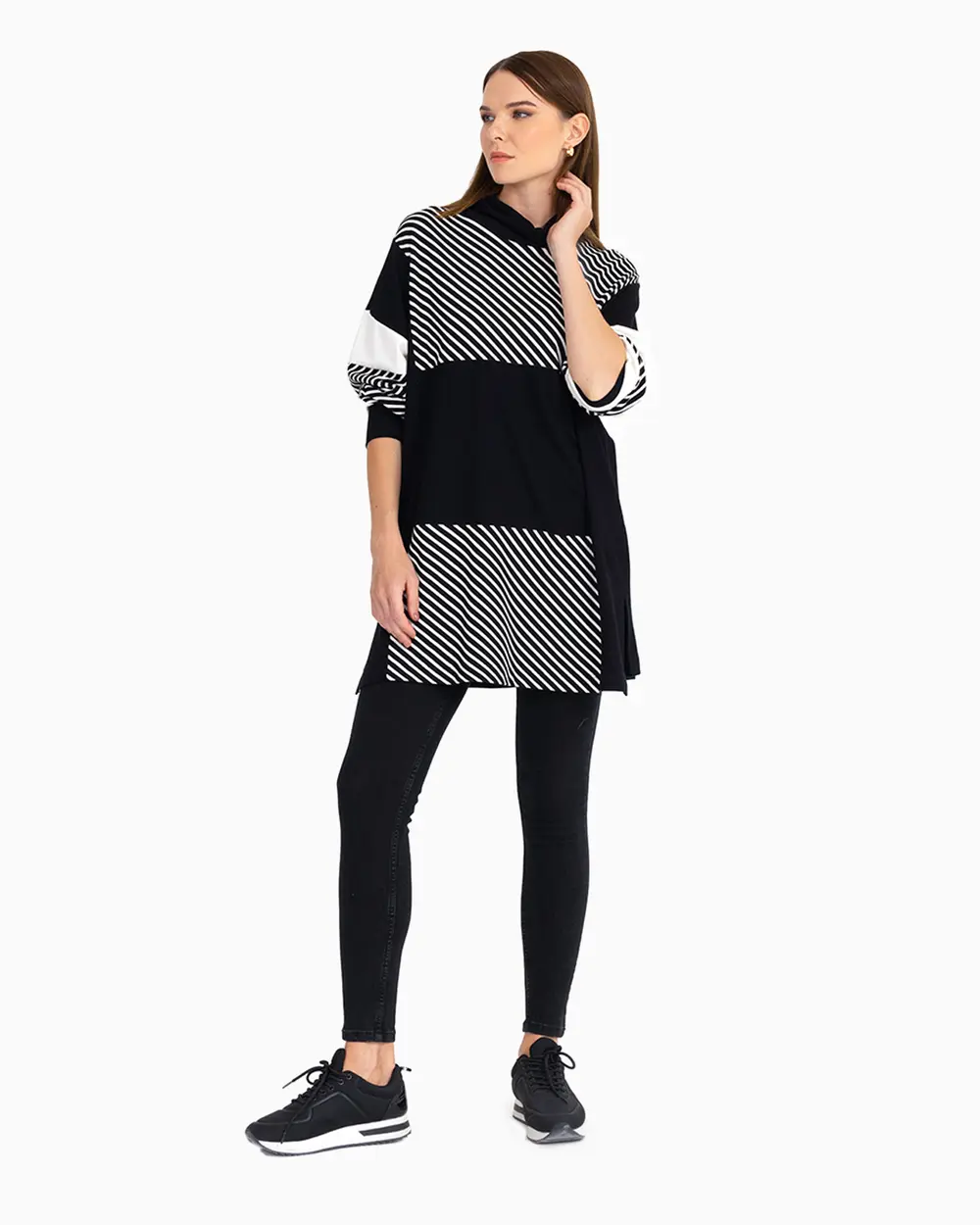 Vertical Neck Line Patterned Tunic