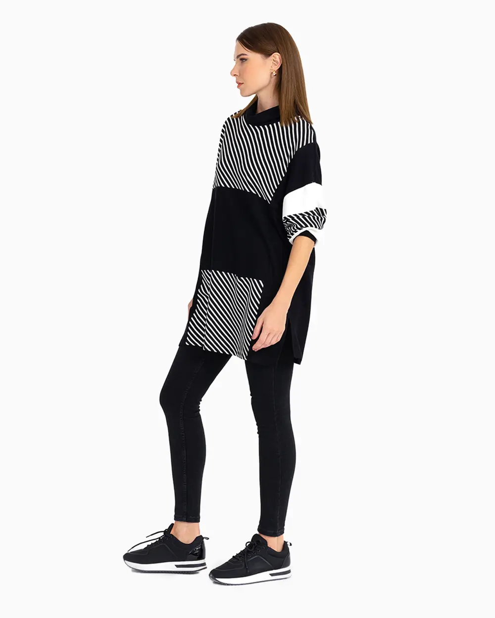 Vertical Neck Line Patterned Tunic