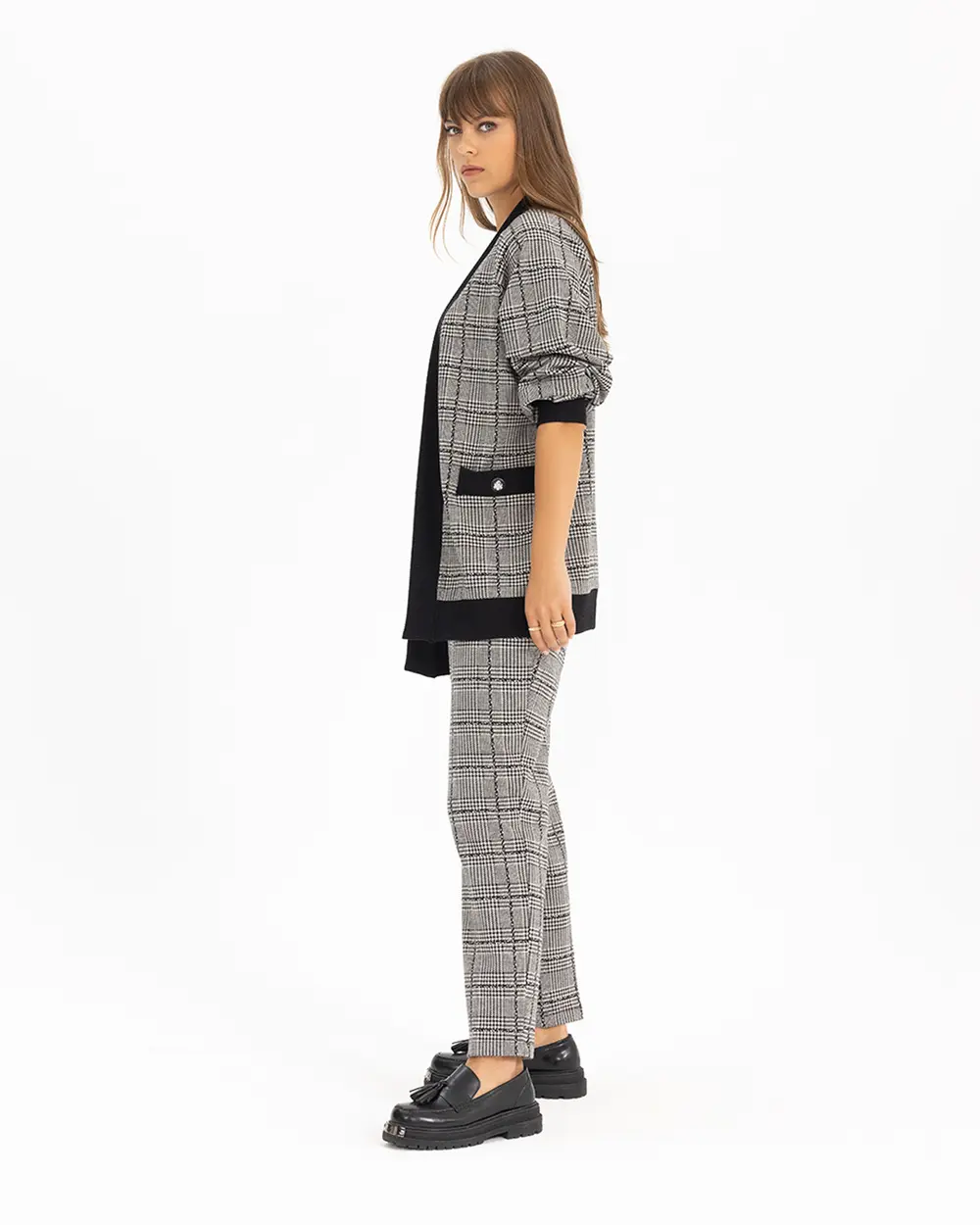 Carrot Cut Knitted Fabric Plaid Trousers