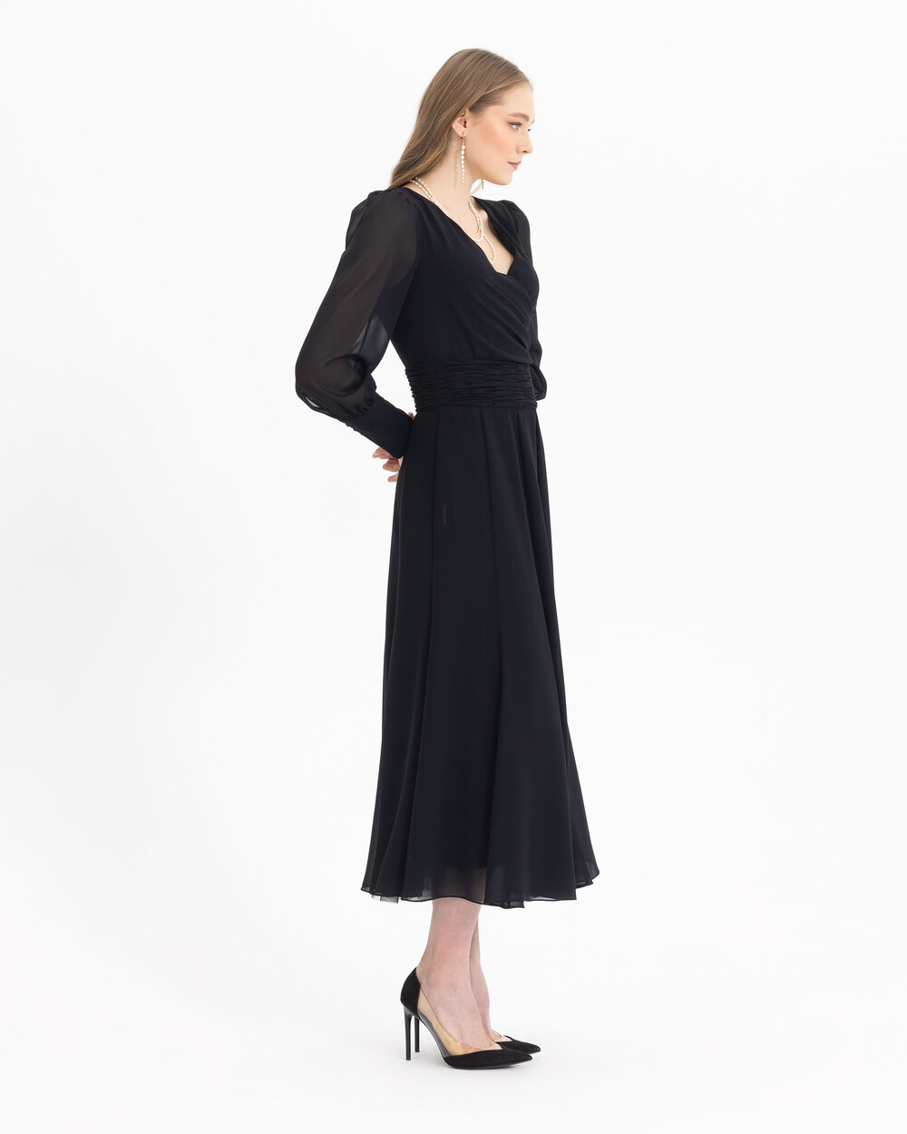 V Yakalı Şifon Elbise