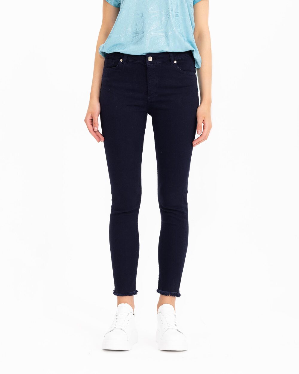 SEÇİL FIT CUT RIPPED TROUSERS