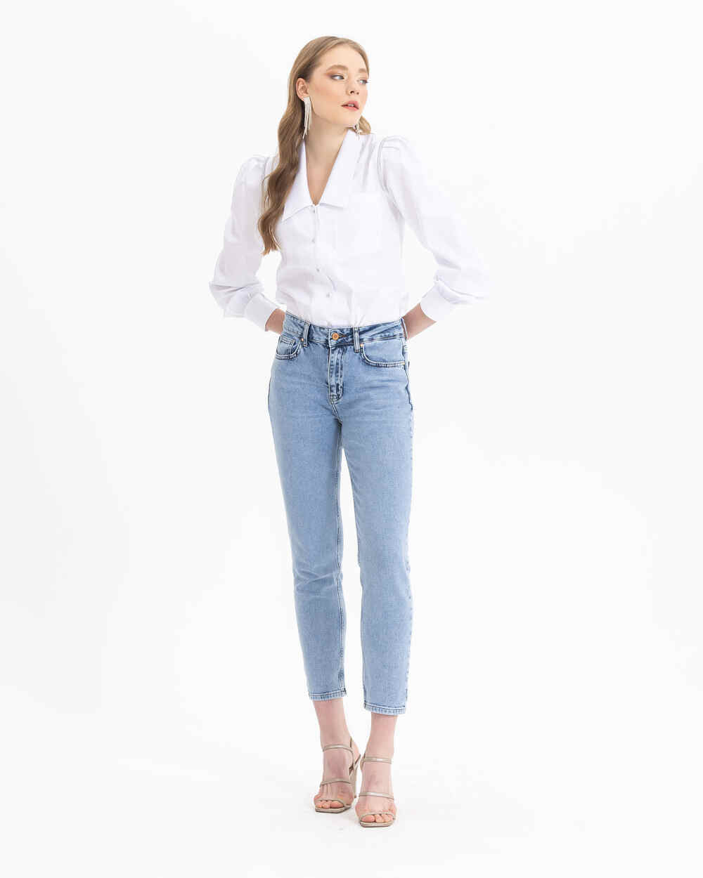 SEÇİL V-NECK STONE SHIRT