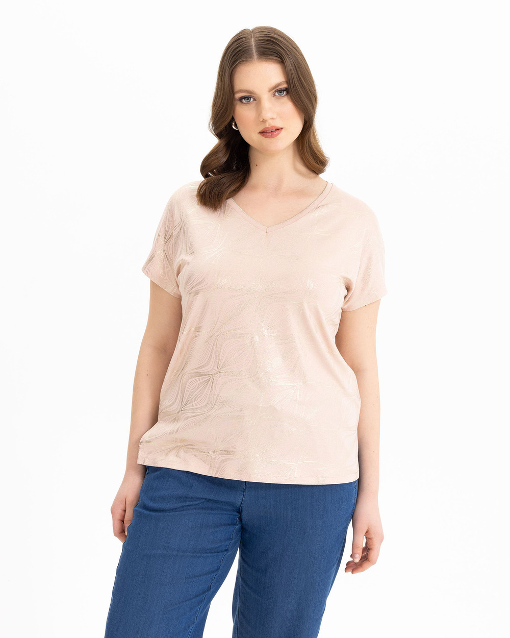 V Yakalı Desenli Tişört