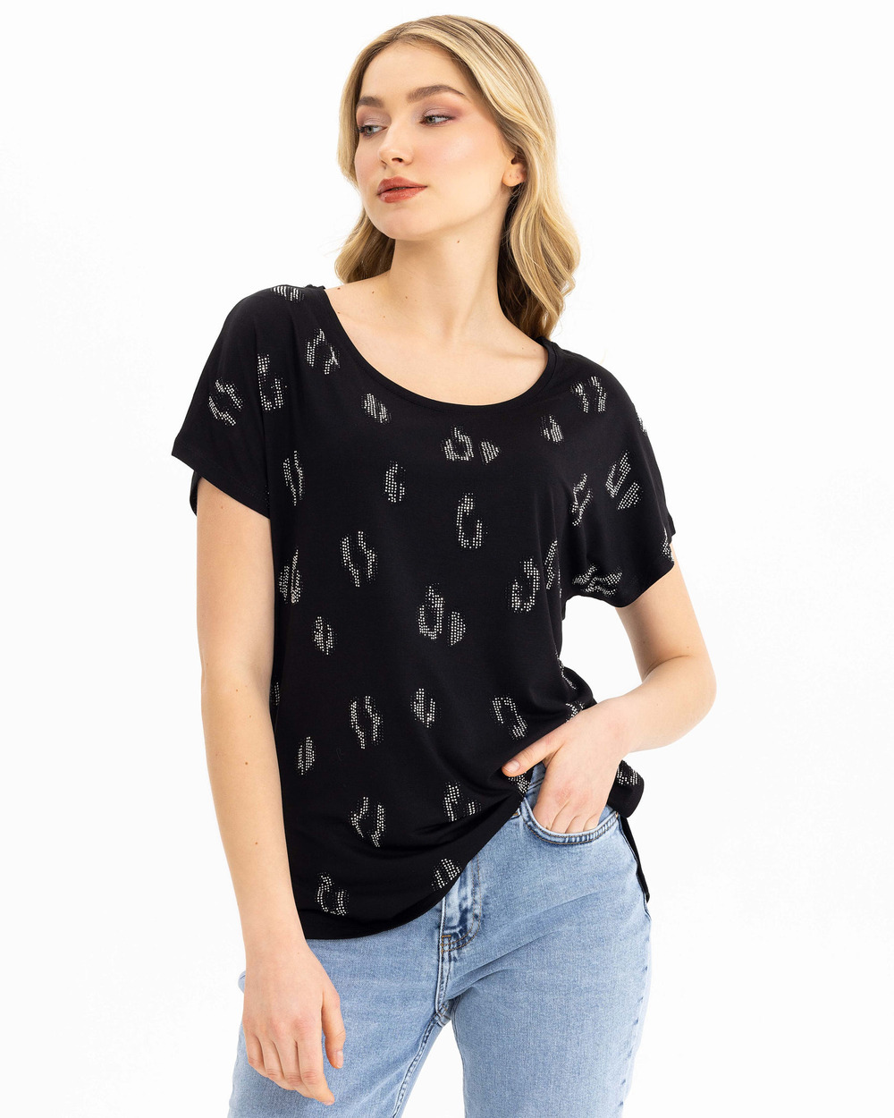 ROUND COLLAR SHORT SLEEVE T-SHIRT