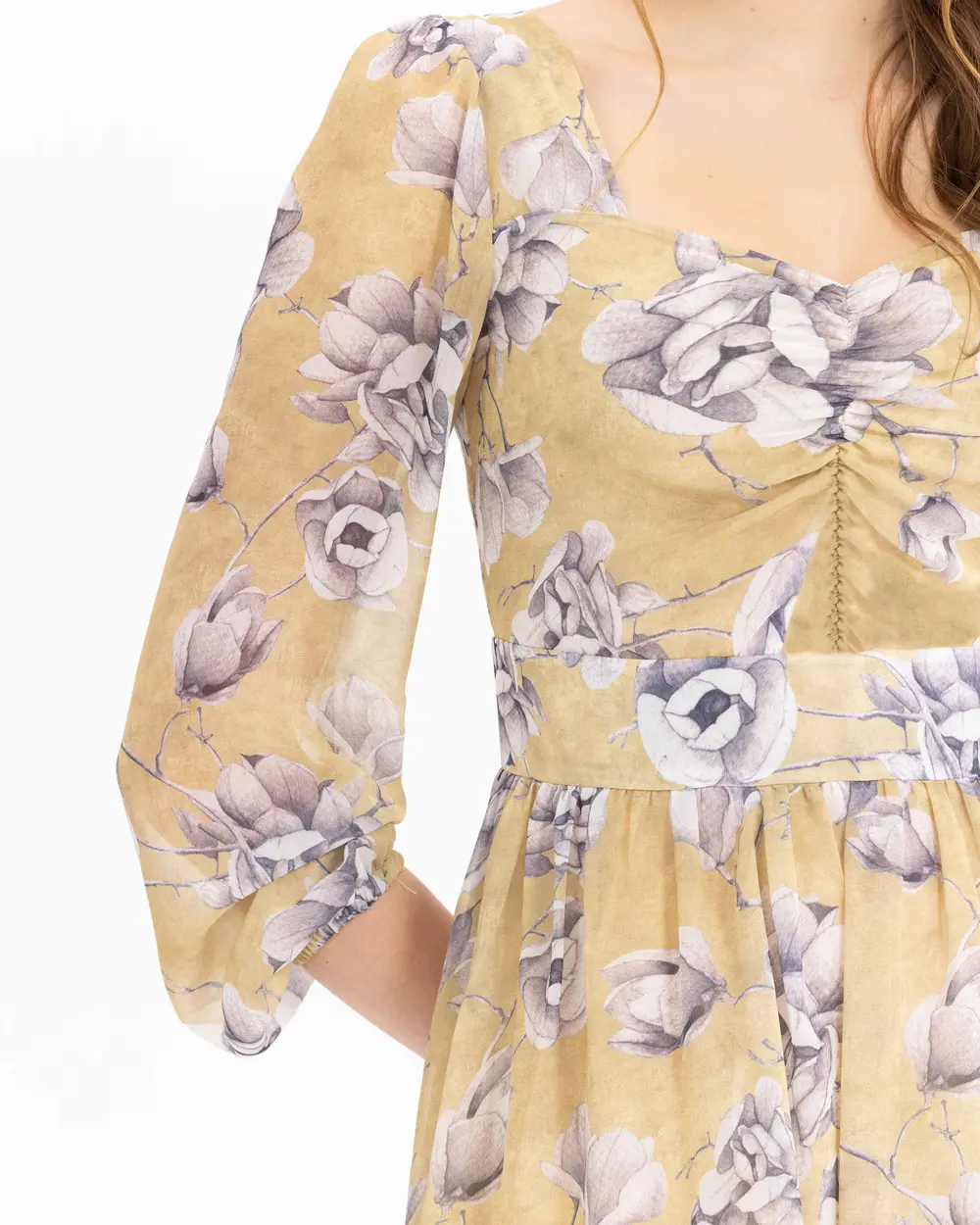 Çiçek Desenli Kalp Yaka Elbise