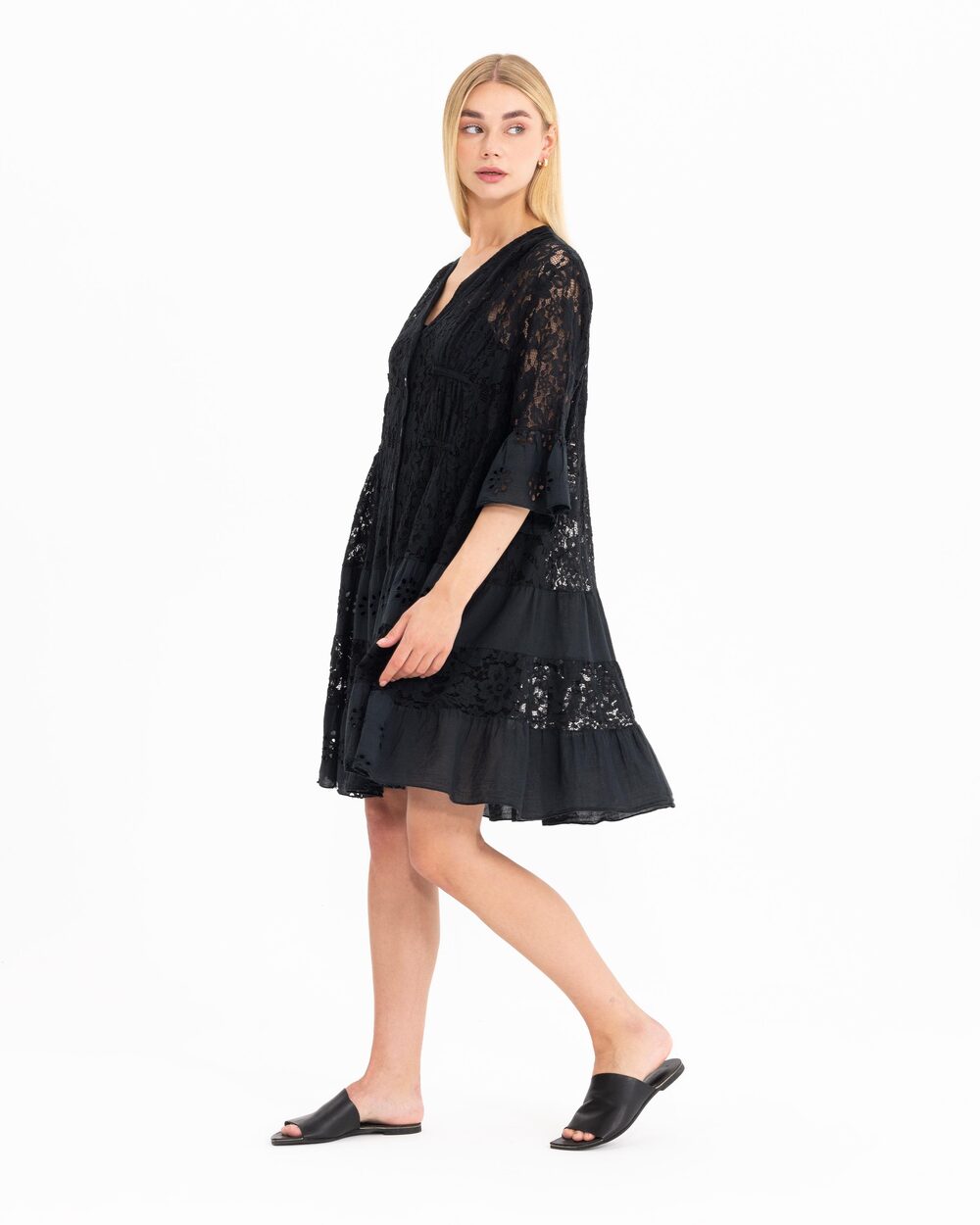 Düğmeli Dantel Elbise