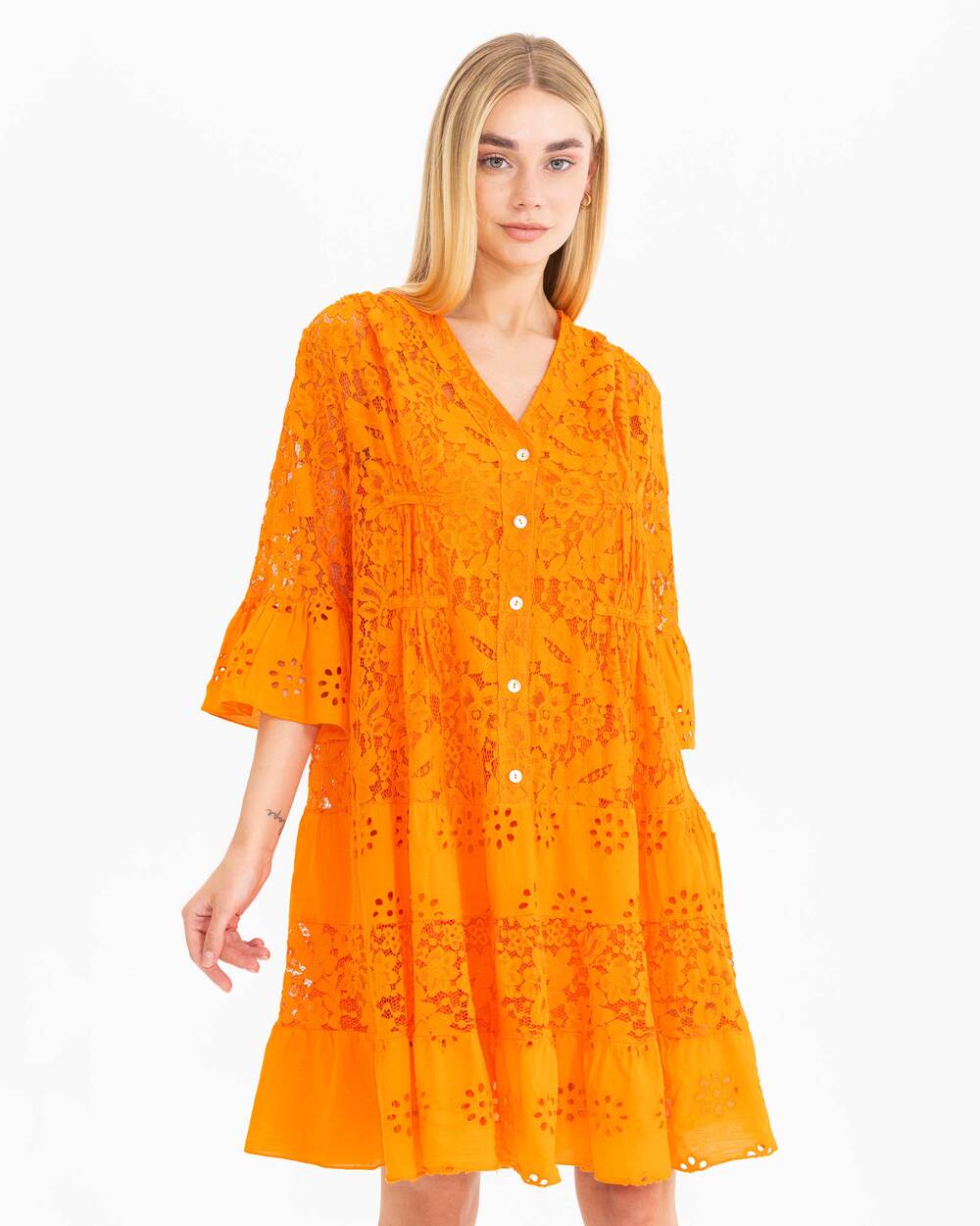 Düğmeli Dantel Elbise