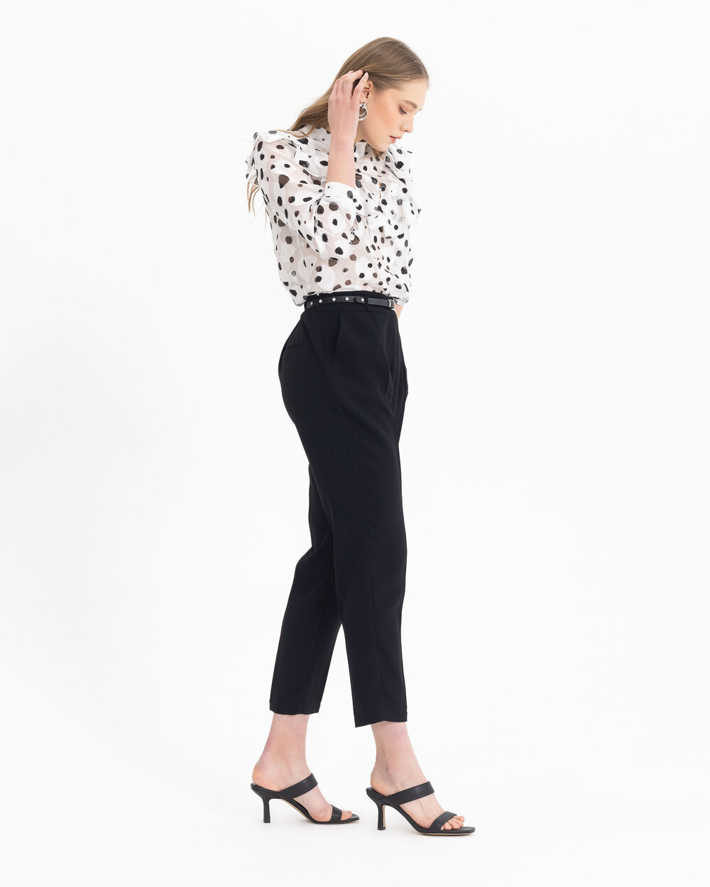  Belted Relax Fit Trousers