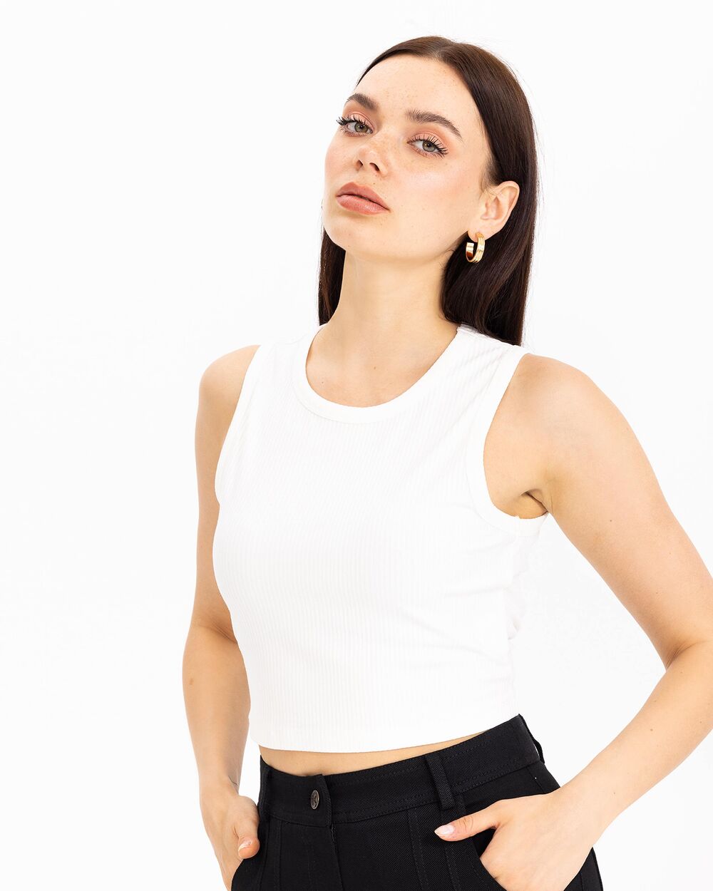 Ribbed Sleeveless Crop T-Shirt