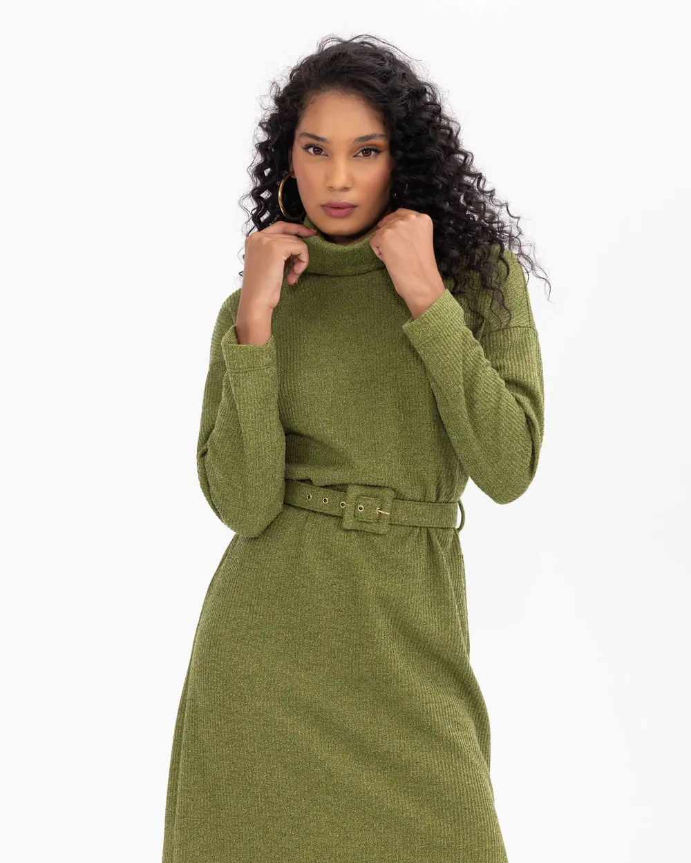 Dik Yaka Örme Kumaş Kemerli Elbise