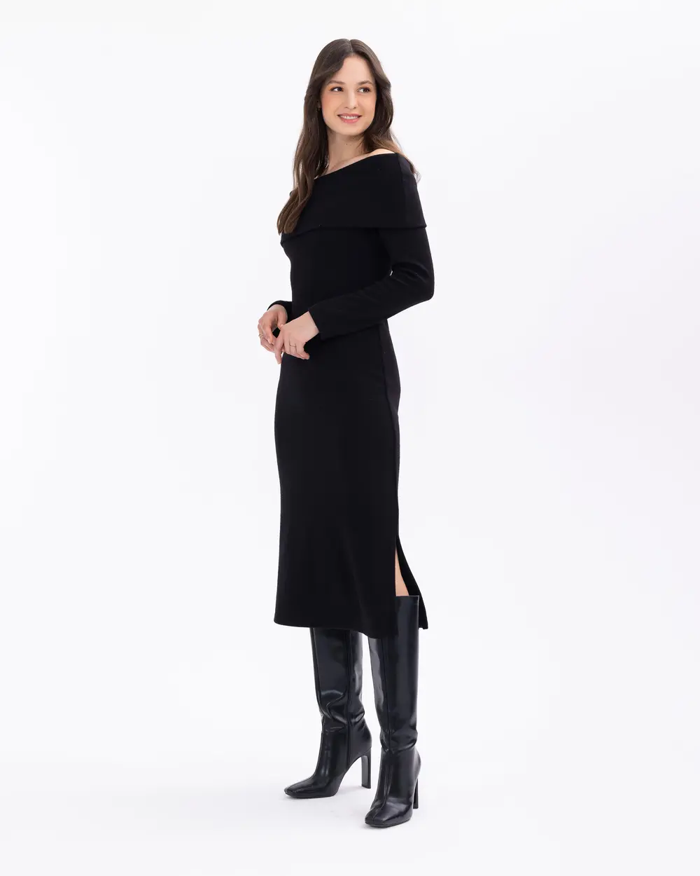 Devrik Yakalı Dar Form Midi Boy Elbise