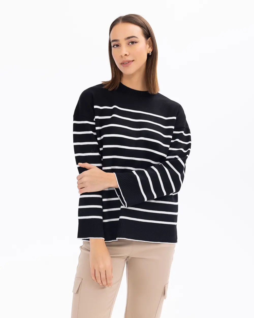 Striped Round Neck Knit Blouse