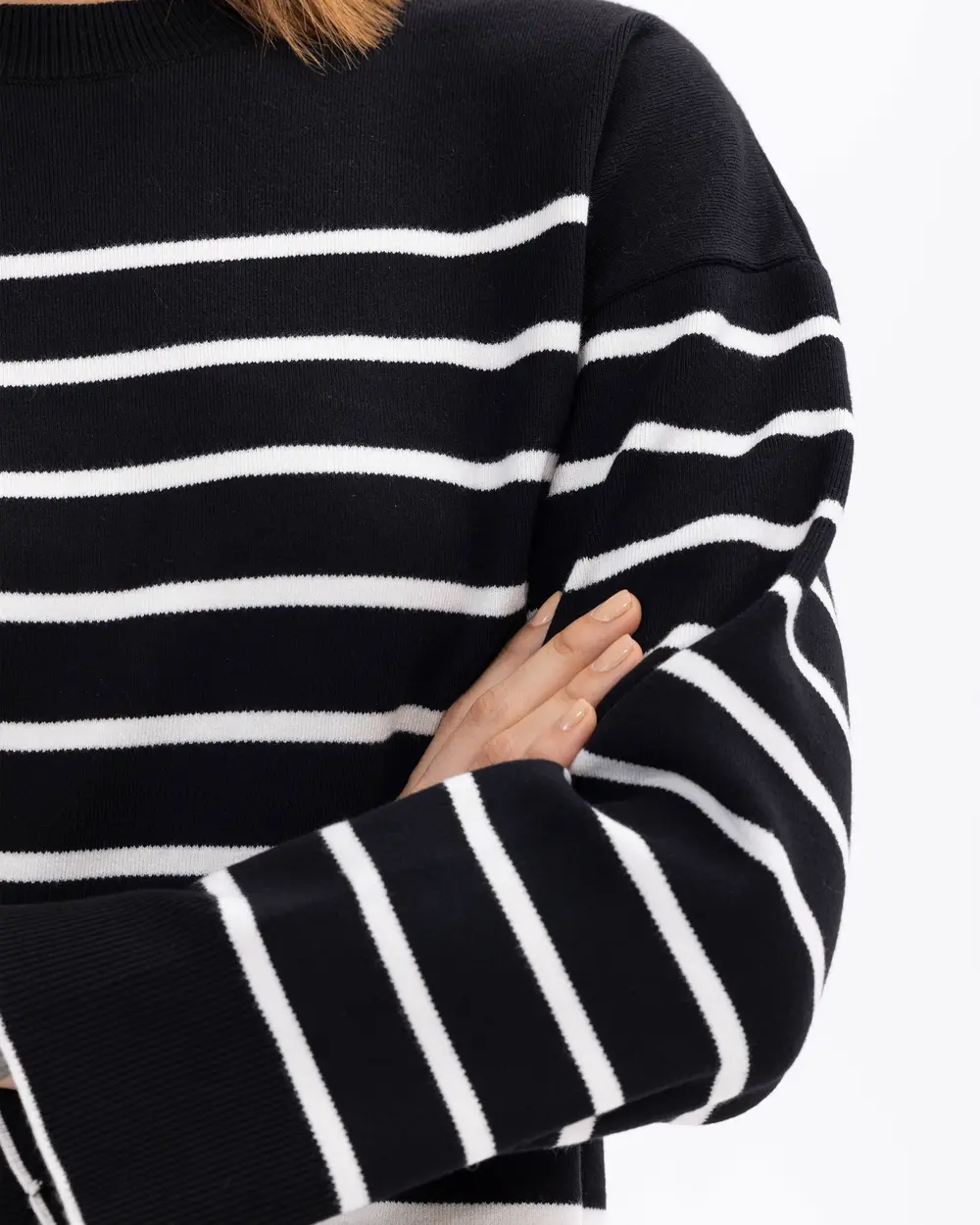 Striped Round Neck Knit Blouse