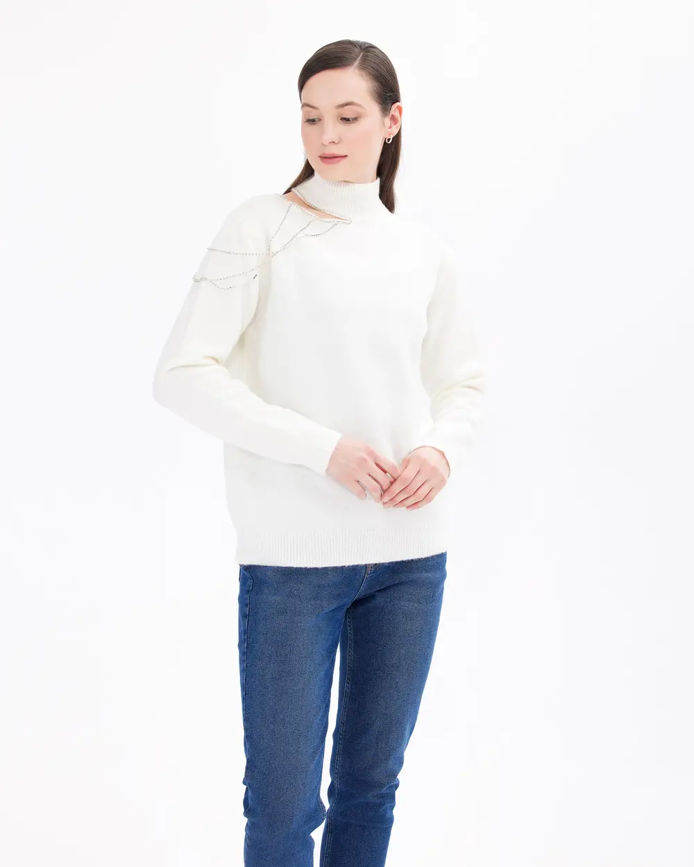 Pencere Detaylı Taşlı Dik Yakalı Triko