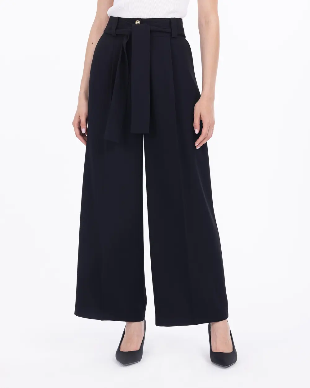 Belted Wide Cut Ankle Length Trousers