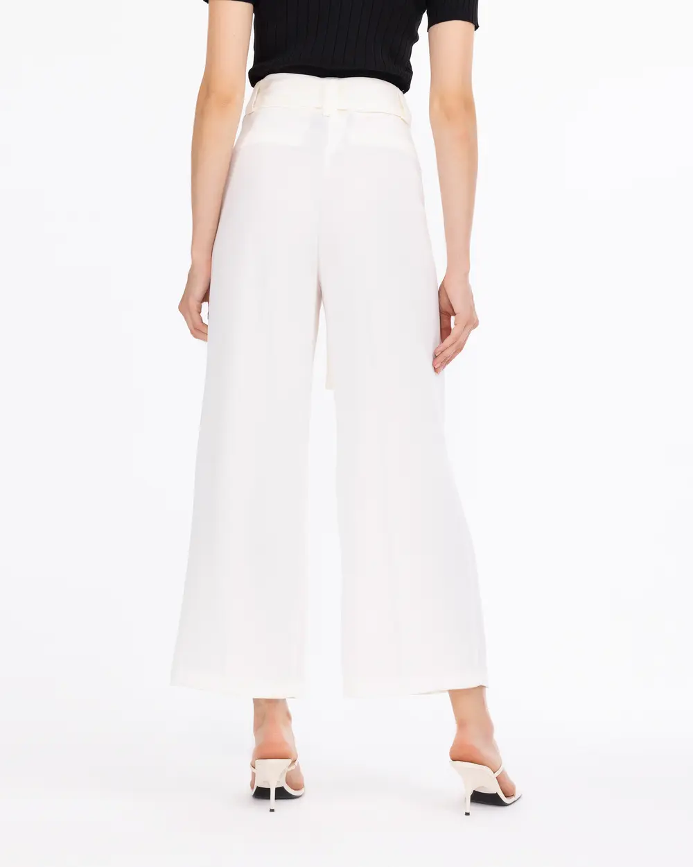 Belted Wide Cut Ankle Length Trousers