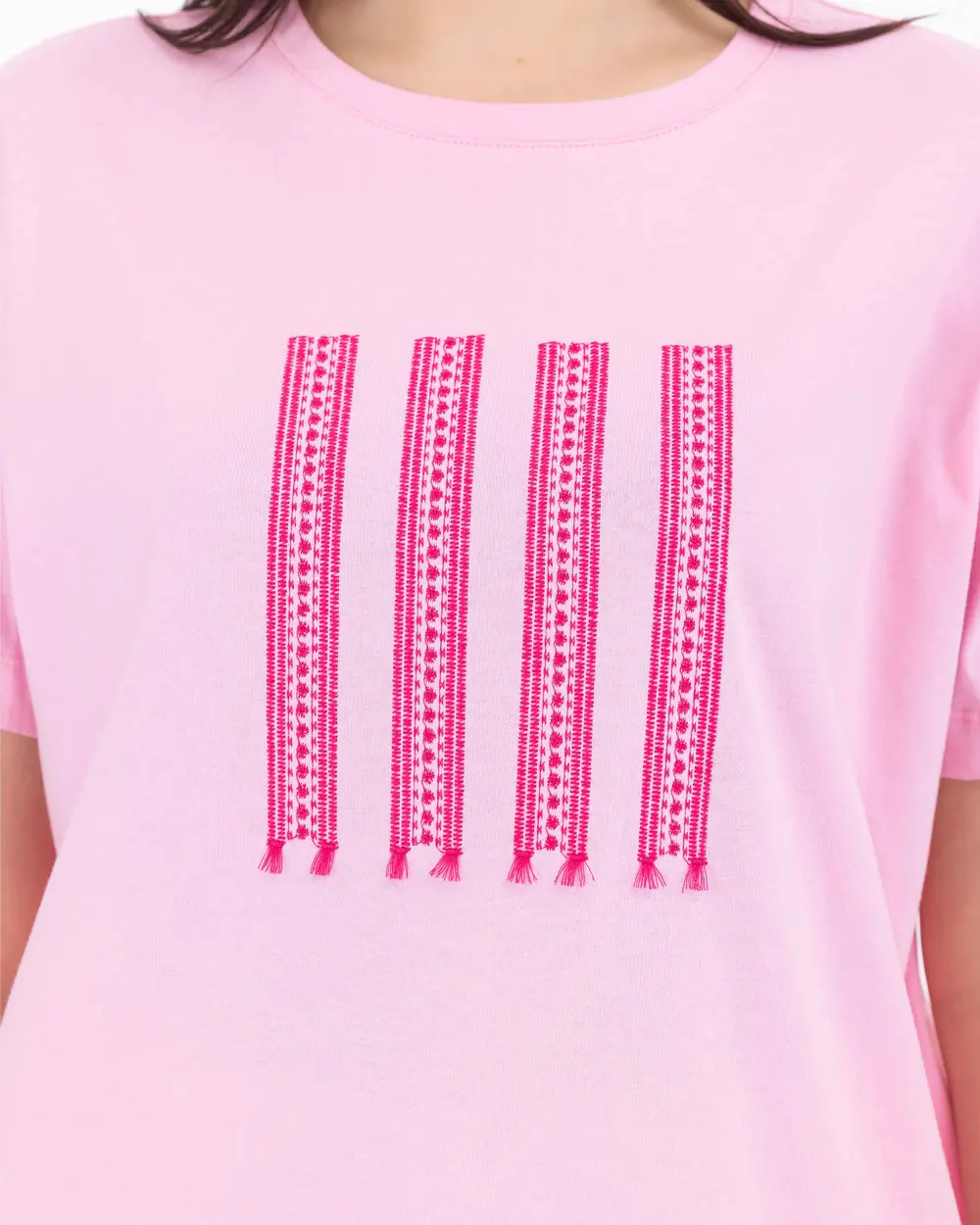Embroidery Detailed Short Sleeve T-Shirt