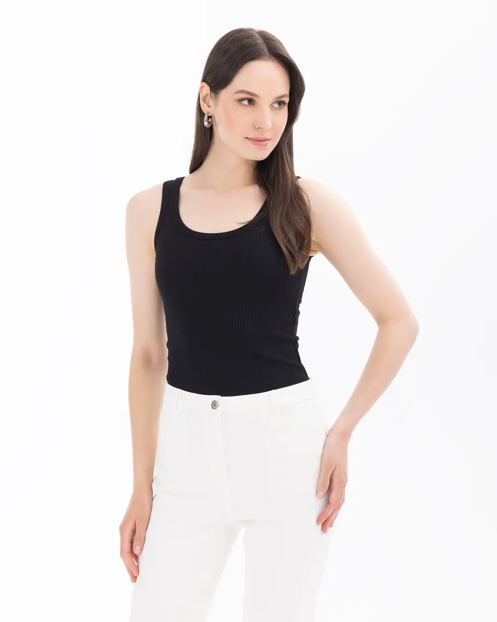 Round Neck Waist Length Tank Top