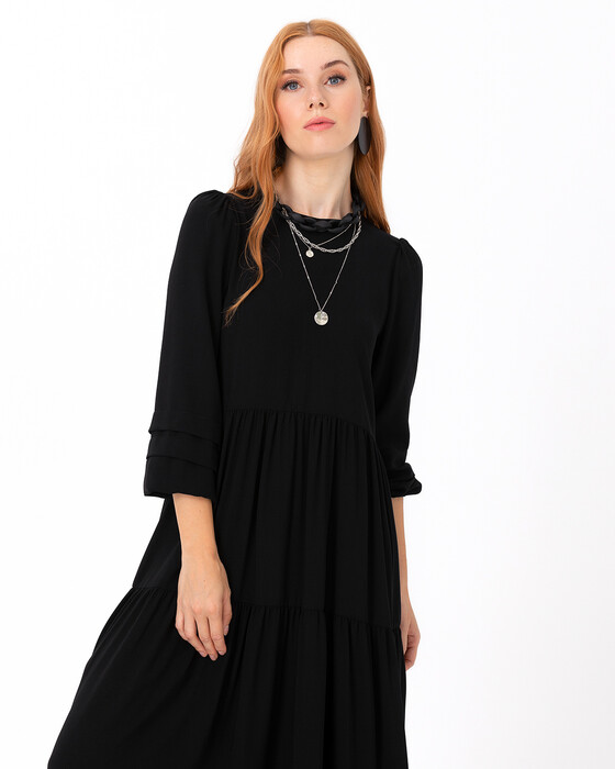 Volanlı Uzun Kollu Elbise