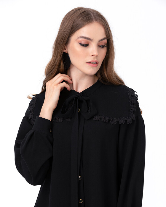 SCL SQUARE COLLAR WICKED TUNIC
