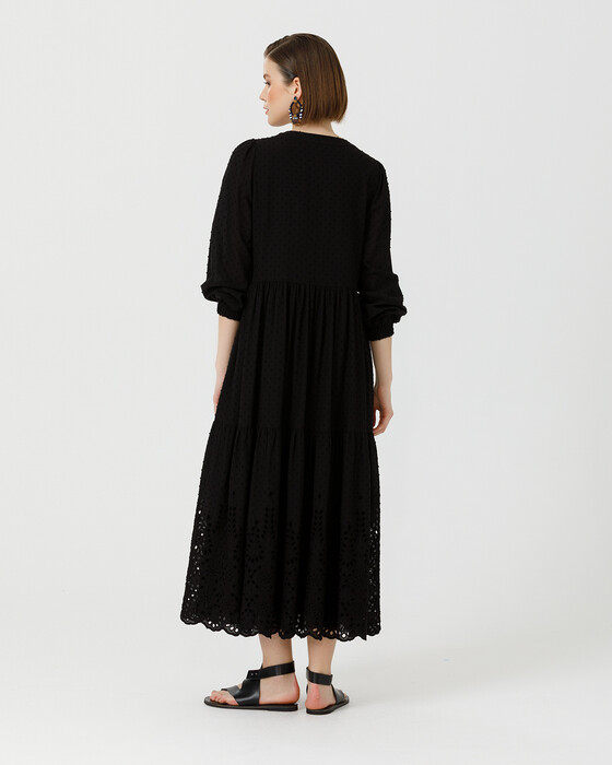 Yuvarlak Yakalı Volanlı Elbise