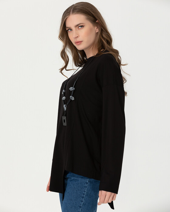 ROUND NECK ASYMMETRIC CUT TUNIC