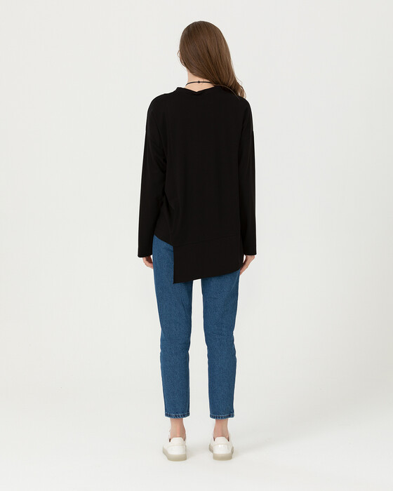 ROUND NECK ASYMMETRIC CUT TUNIC