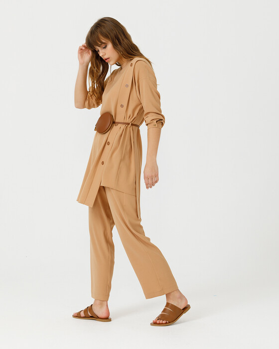 TUNIC WITH BELT WALLET