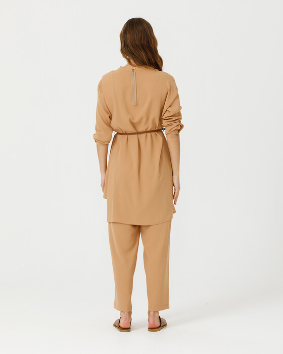 TUNIC WITH BELT WALLET