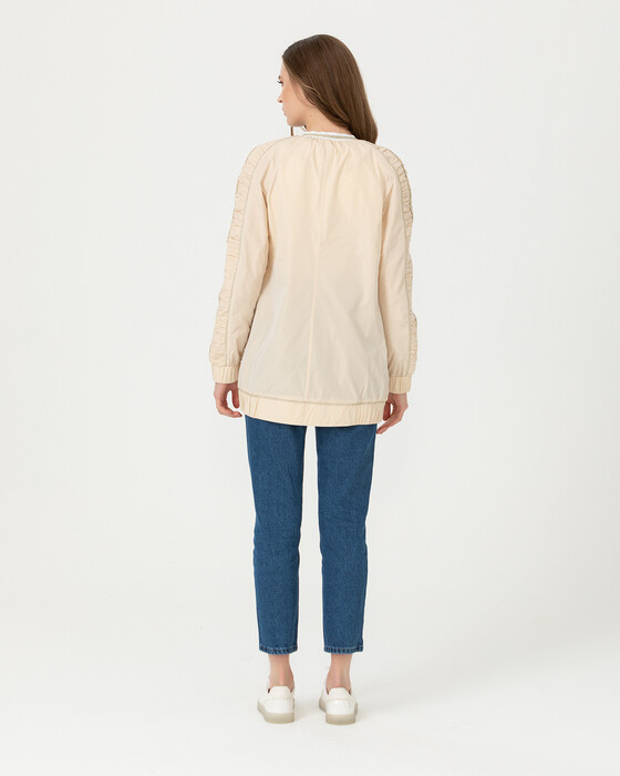 Kolları Detaylı Bomber Ceket