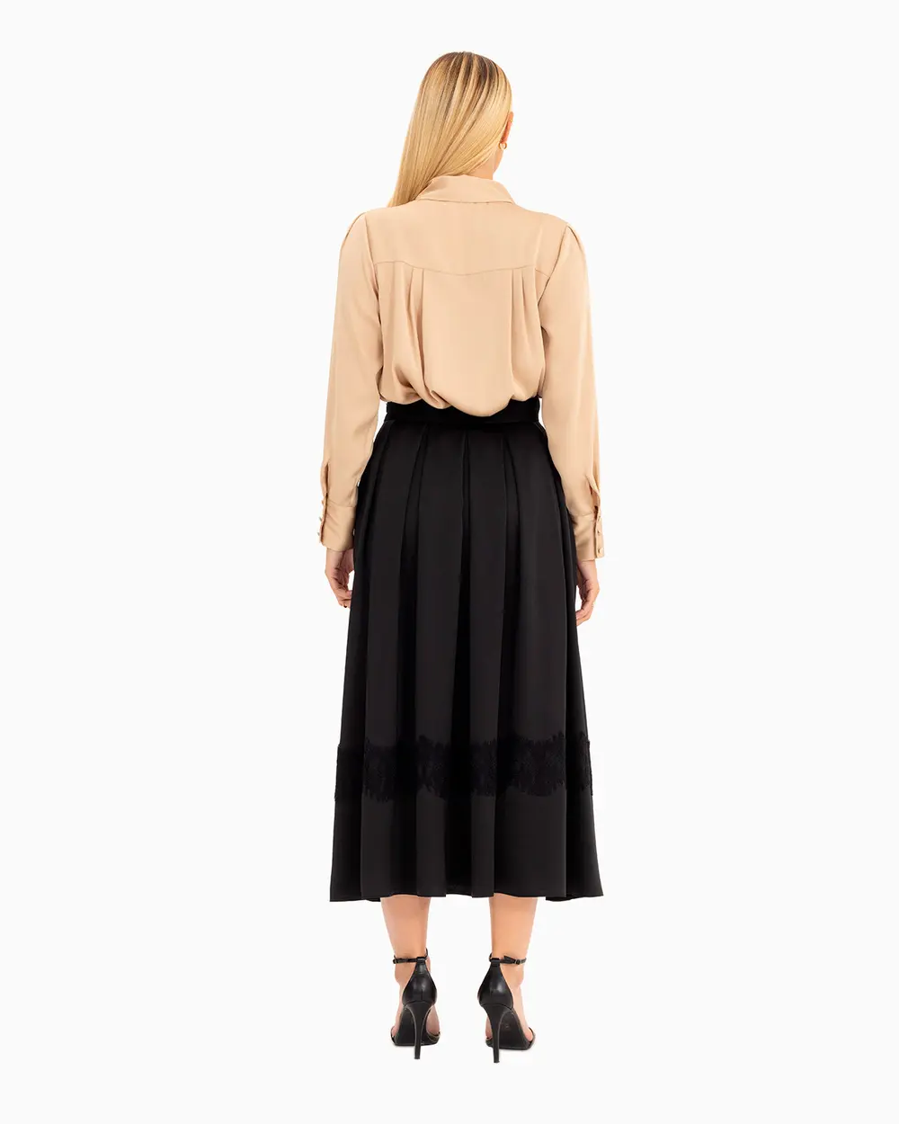 Zincir Detaylı Pileli Gömlek