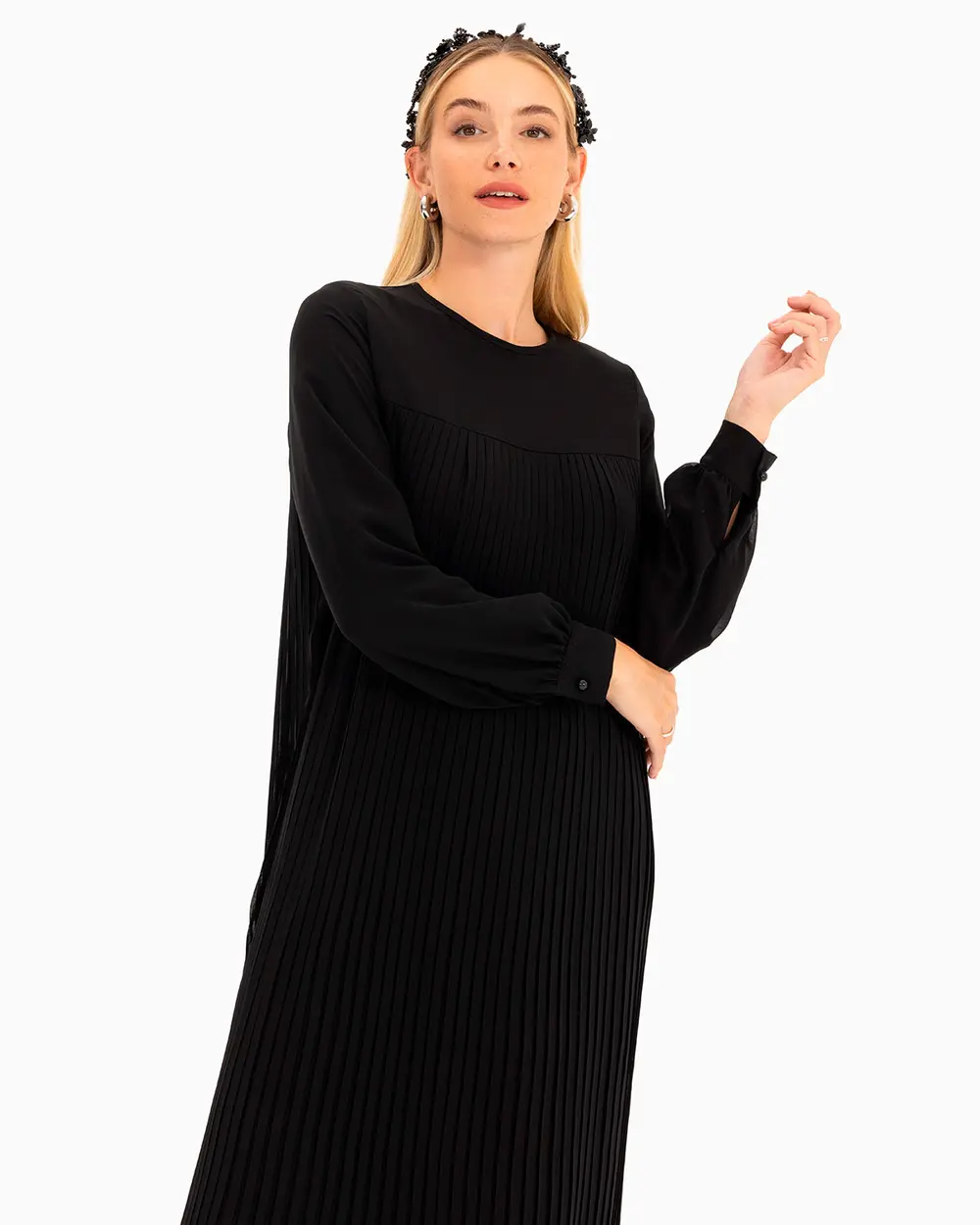 Pliseli Uzun Kollu Elbise