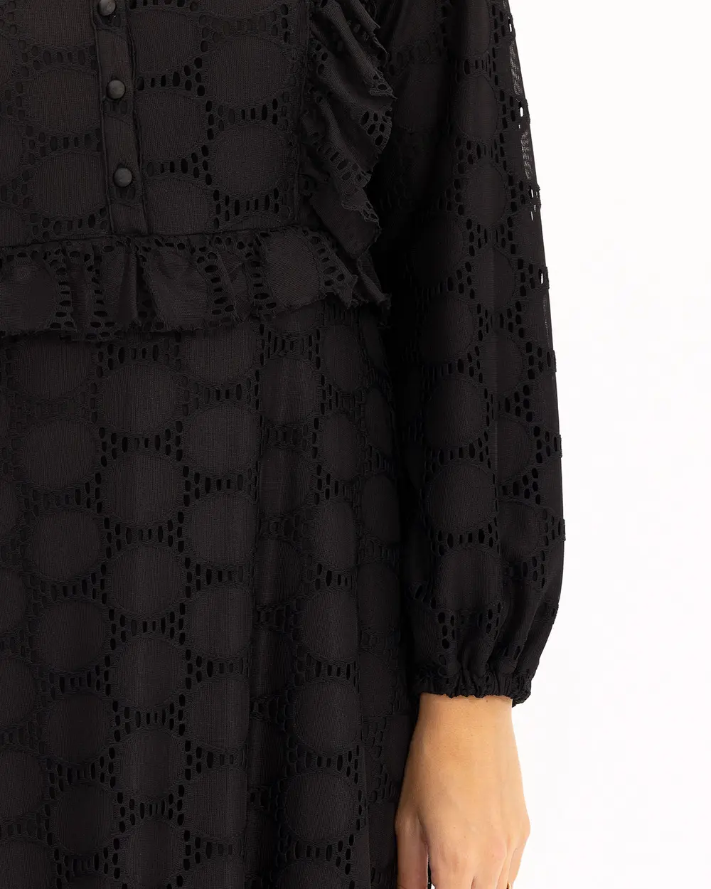 Fırfırlı Fistolu Elbise