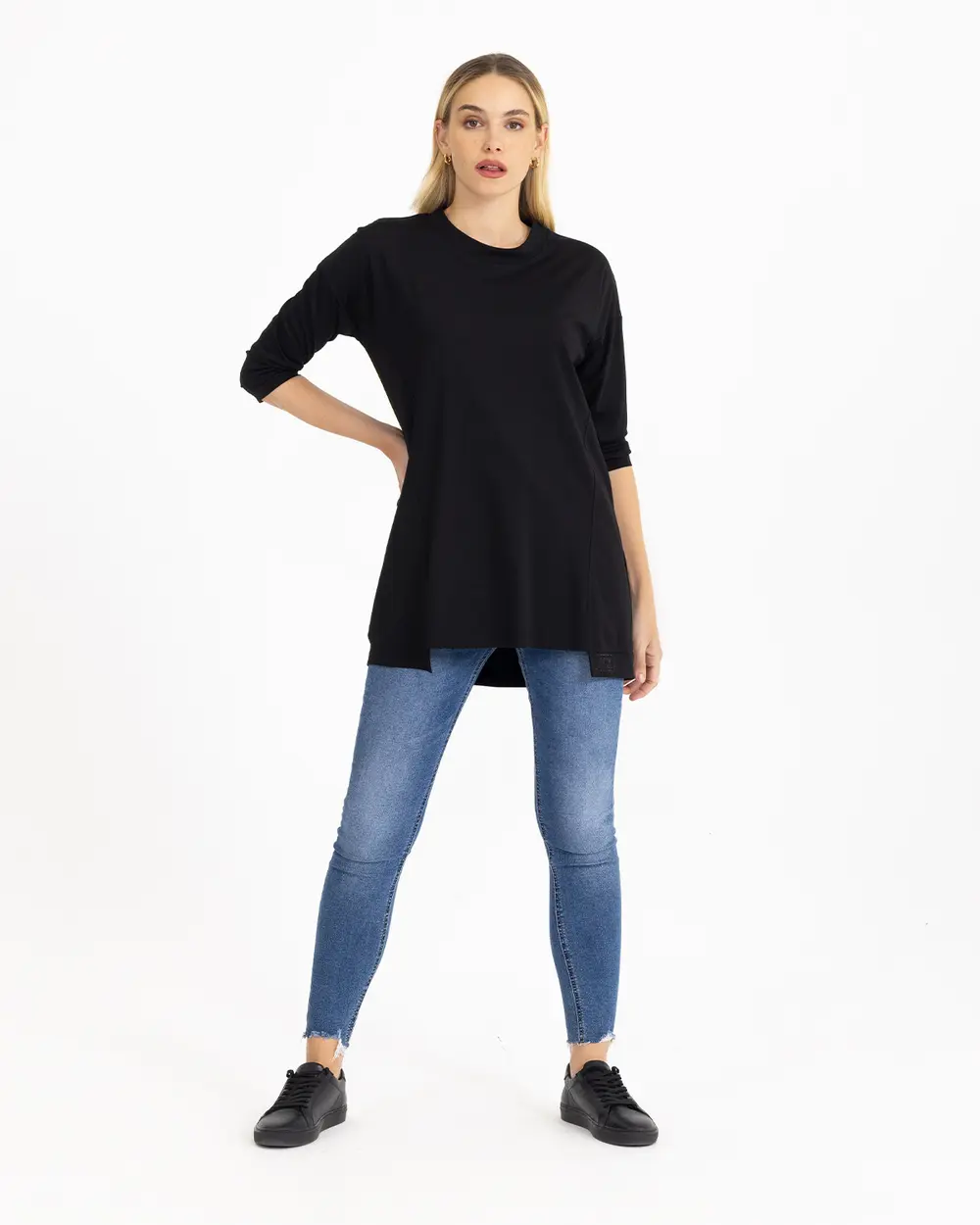  Round Neck Long Sleeve Tunic