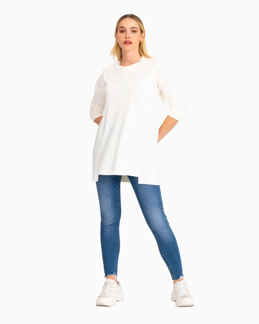  Round Neck Long Sleeve Tunic