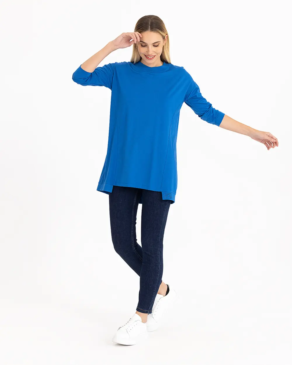  Round Neck Long Sleeve Tunic