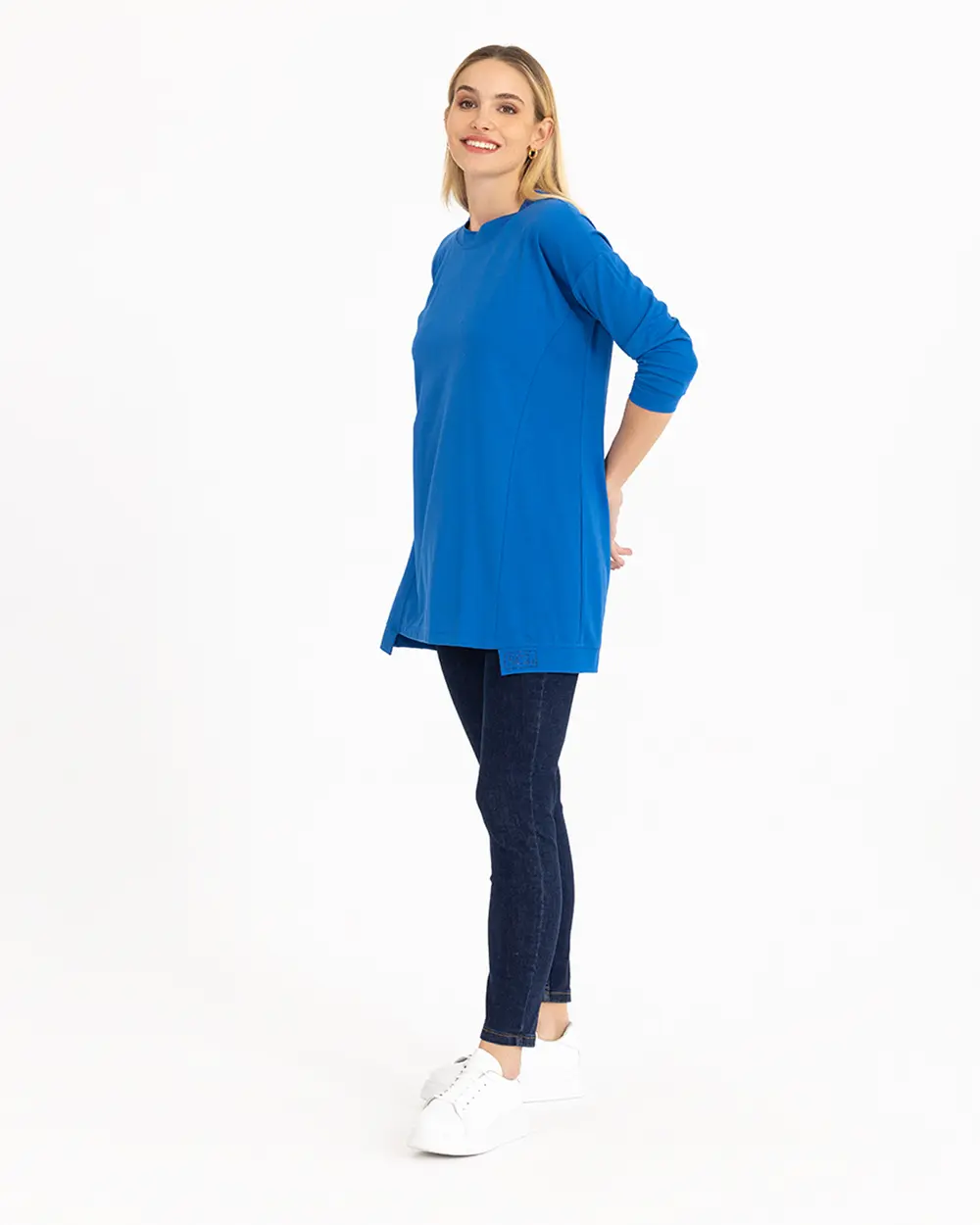  Round Neck Long Sleeve Tunic